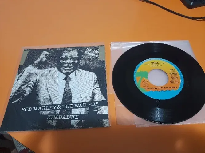 Compacto Bob Marley & The Wailers - Zimbabwe, 1979, Stéreo, 45, Inglês, ler a descrição