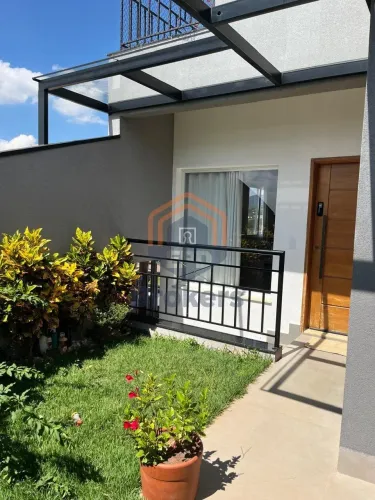 Casa a venda mobiliada, com piscina, terreno maior 4 dormitórios, 260m² área construida