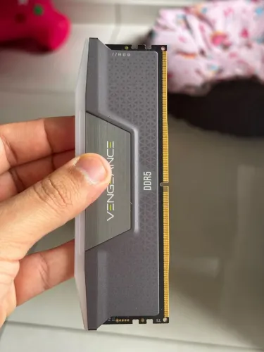 Memória RAM Corsair Vengeance 16gb 6000MHz CL36 ARGB - Leia o Anúncio!!