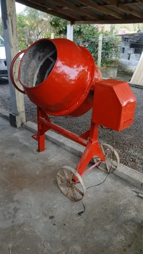 Betoneira 150 litros 