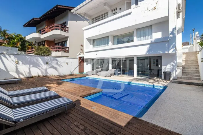 Casa para venda e locação no Residencial 03 Alphaville
