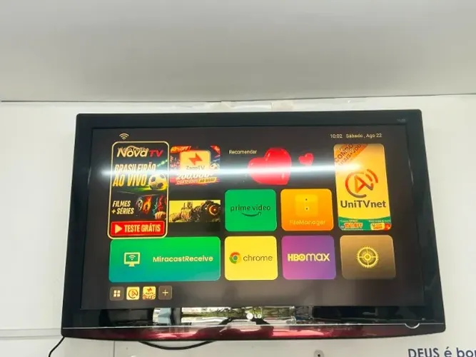 tv lg lcd 40'' BOA não é smart 