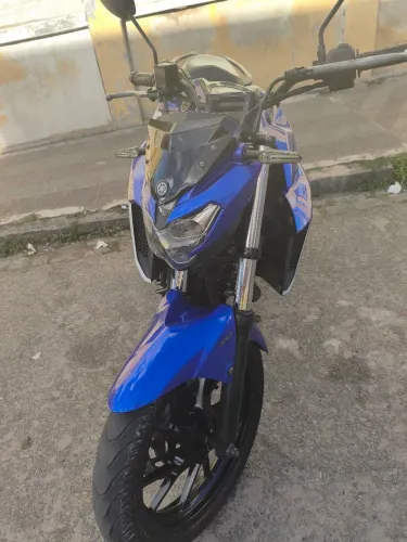 Fazer 250