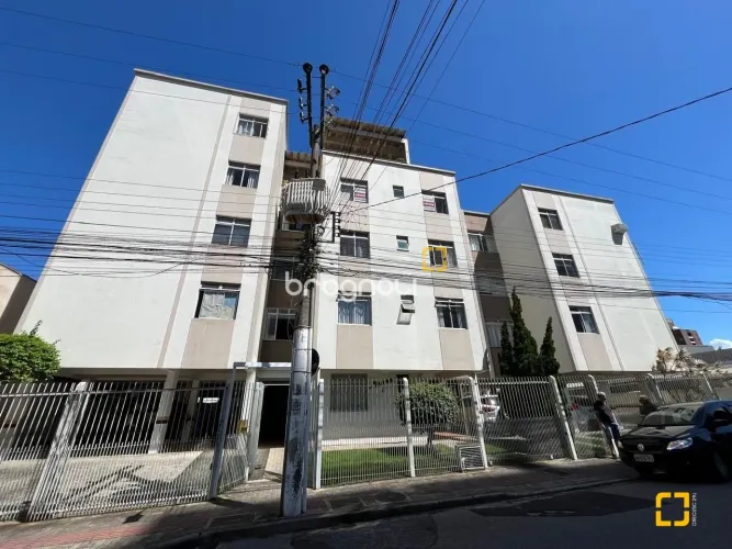 Apartamento com 2 quartos no Estreio, Florianópolis