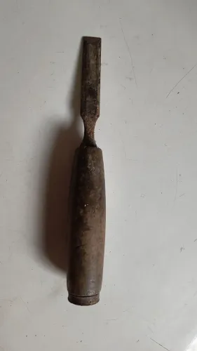 Antigo Formão em madeira