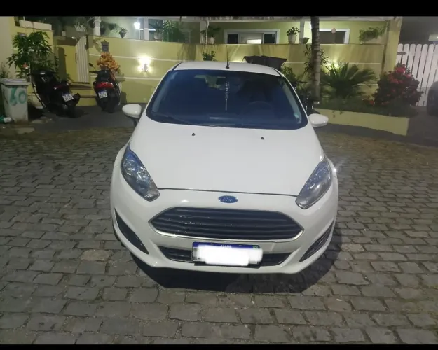 Ford Fiesta 1.5 16V Flex Mec. 5P 2016