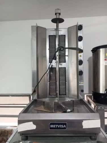 Nz. Máquina de churrasco grego METVISA