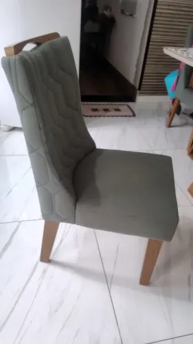 Mesa de jantar de seis cadeiras