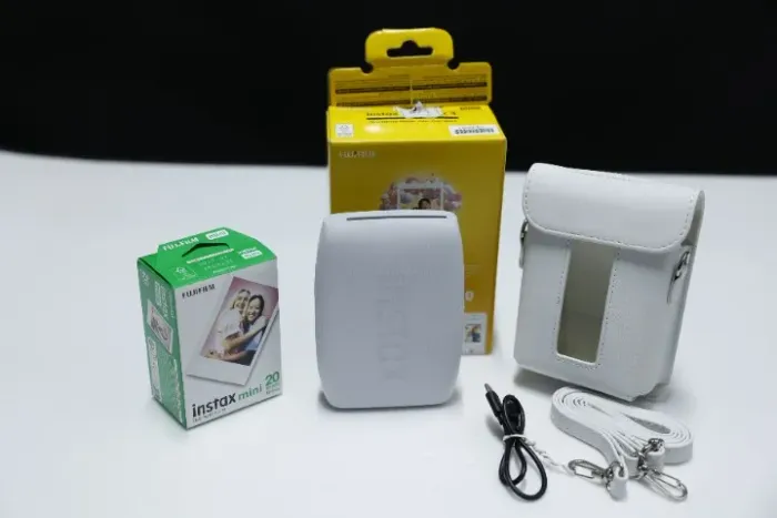 Impressora Instax Mini Link 3 BT com capa e 20 filmes NOVISSIMA!