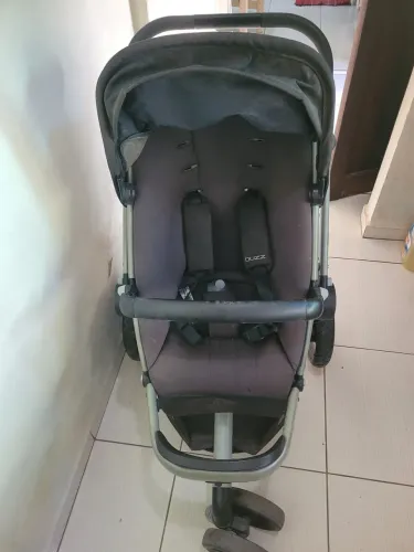Carrinho de bebê
