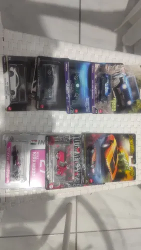 Hotwheels premium Lancia Stratus Zero e outros no blister