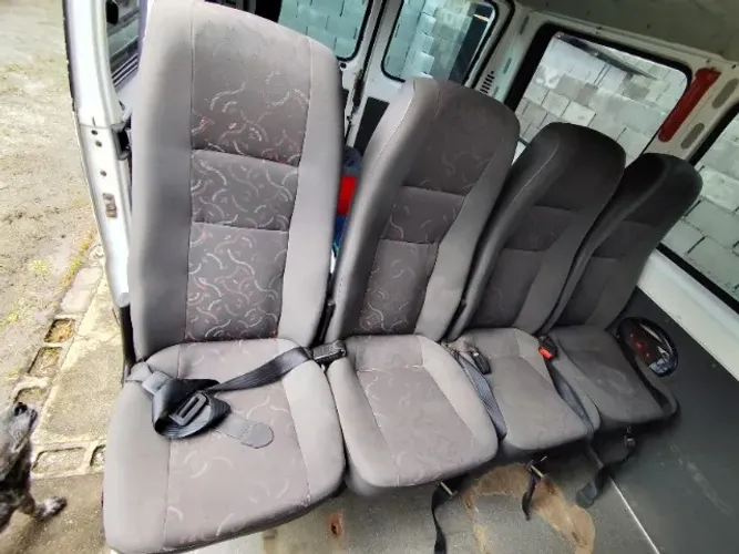 Bancada com 4 lugares para van Boxer, Ducato, Jumper.