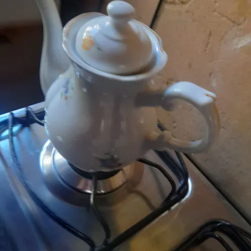Bule antigo porcelana rio branco tampa adaptada 