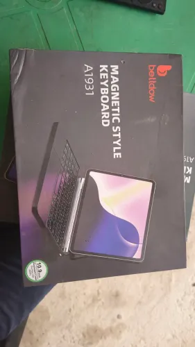 Teclado magnético ?