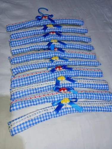 Cabide de criança