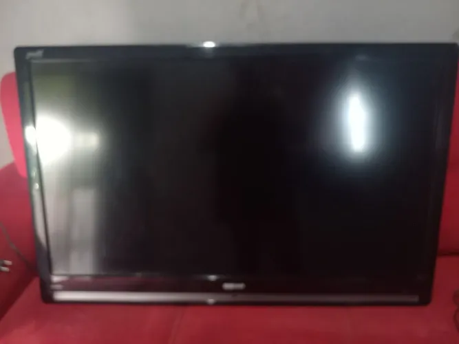 TV SEMP 42"