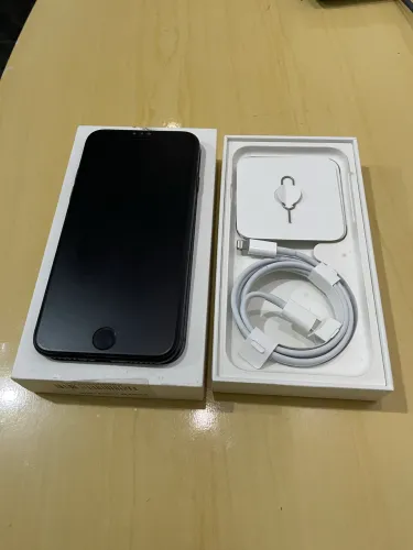 iPhone SE (3ª Geração) 128 GB 
