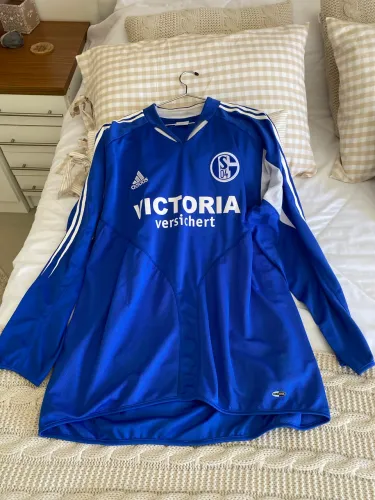 4 Camisas originais clubes e seleção alemã