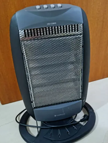 Aquecedor Cadence preto