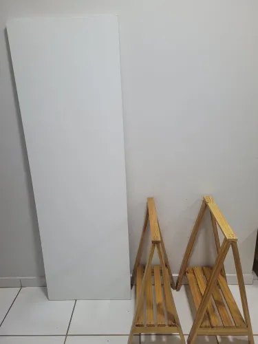 Mesa cavalete