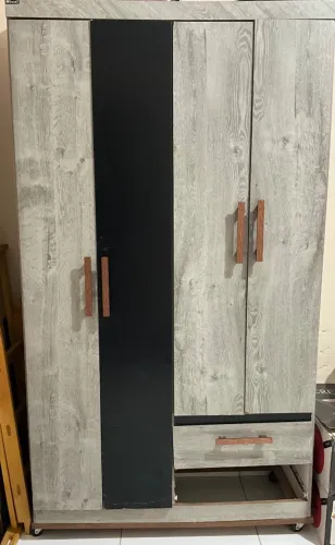 Guarda roupa solteiro 