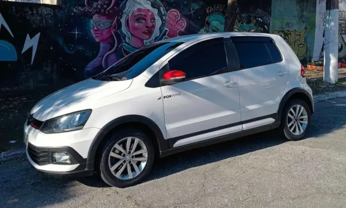 Volkswagen Fox Pepper 1.6 Flex 16V 5P 2015