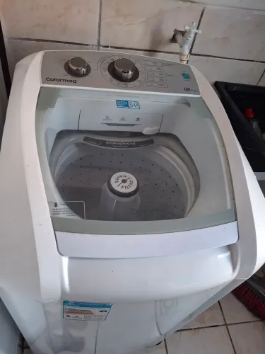 Máquina de lavar 12 kg nova