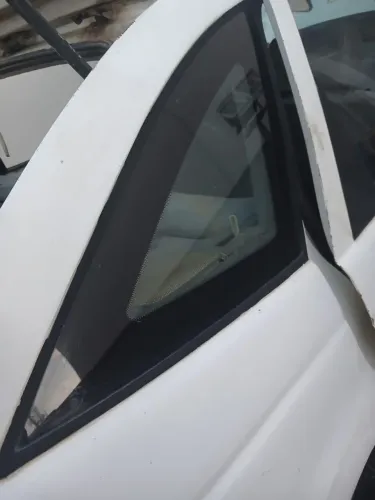 Vidro lateral vw pointer 95