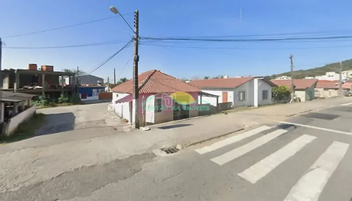 Casa comercial de 95m² na Rodovia Baldicero Filomeno, Alto Ribeirão - Ribeirão da Ilha - F