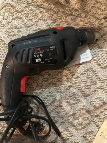 VENDO FURADEIRA NOVA