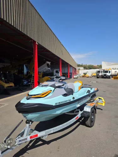 Jet ski sea doo 230
