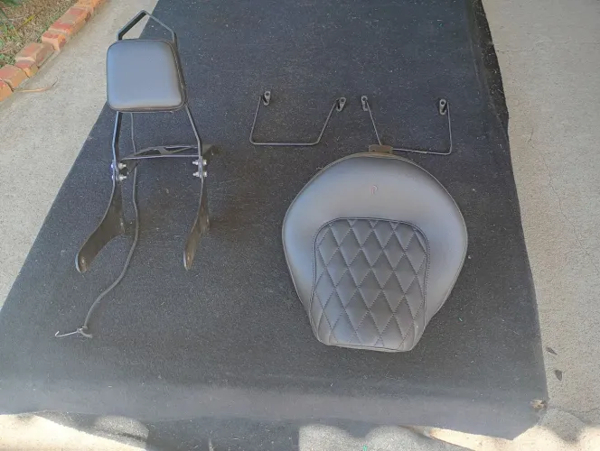 Sissy Bar, banco confort e afastador de alfo
