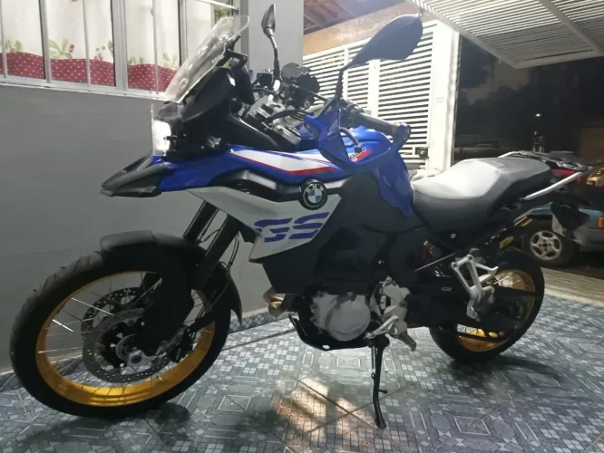 BMW f850 ler a descrição do anúncio