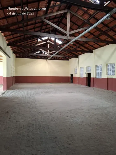 GALPÃO  PARA ALUGAR NO CENTTO DE SÃO LUÍS