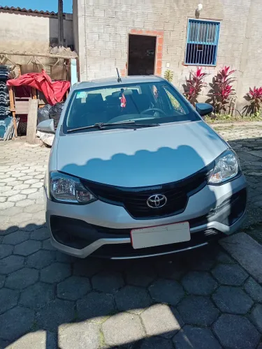Toyota Etios X Plus Sedan 1.5 Flex 16V 4P Mec. 2019