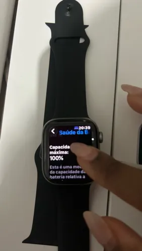 ? APPLE WATCH SERIES 11 ? 42 MM GPS + CELLULAR