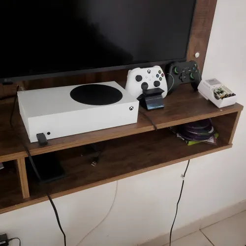 VENDO XBOX SERIES S SEMINOVO, CONSERVADO, COM 2 CONTROLES!!!