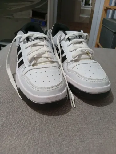 Tênis Adidas Nº42