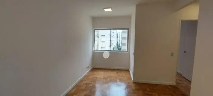 Apartamento reformado com 2 dormitórios para locação em Indianópolis, São Paulo, SP
