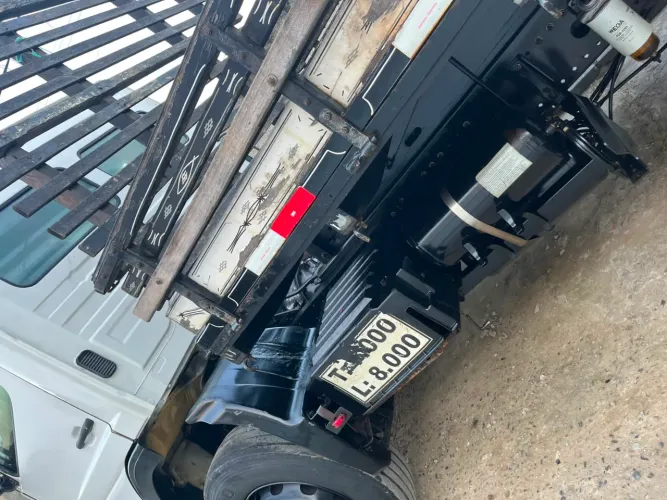 Atego 1518 Mercedes