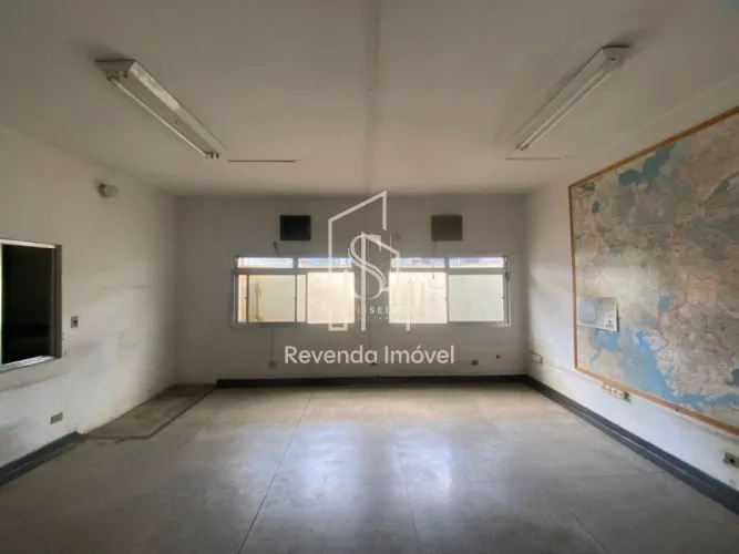 Prédio Comercial à Venda na Vila Formosa, São Paulo-SP: 4 Banheiros, 10 Vagas de Garagem e