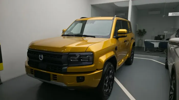 Denza B5 SUV híbrido plug-in 2027
