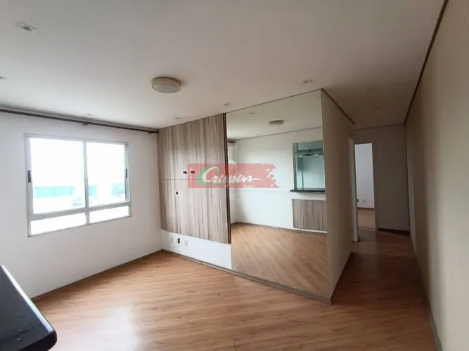 Apartamento com 2 dormitórios para alugar, 45 m² por R$ 2.375,00/mês - Ponte Grande - Guar