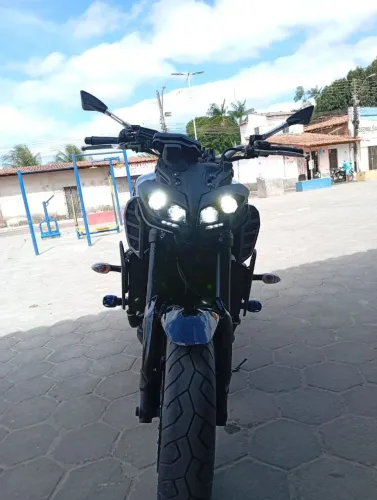  Yamaha MT-09 24/25