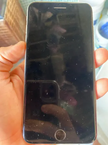 2 celulares pra tirar as peças