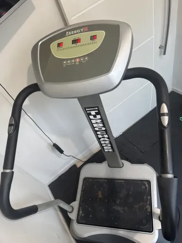 Plataforma vibratória turbo charger
