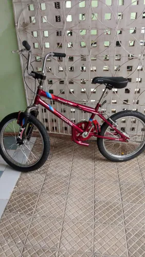 Bicicleta Cross reforçada antiga 
