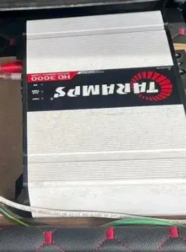 Vende se potência 3000 Taramps 
