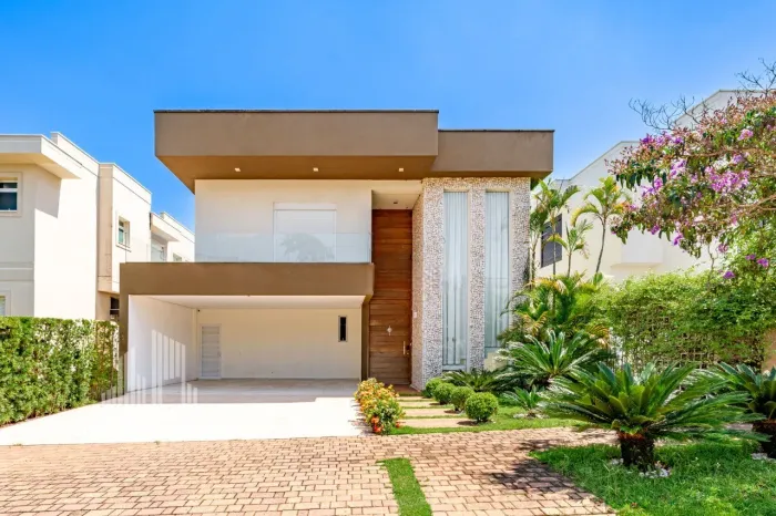 RR10495 Casa de Alto Padrão 309m² CONDOMÍNIO GENESIS I - OPORTUNIDADE - 4 Suítes 4 Vagas -