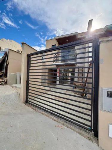 Excelente Casa de 2 quartos em São Pedro